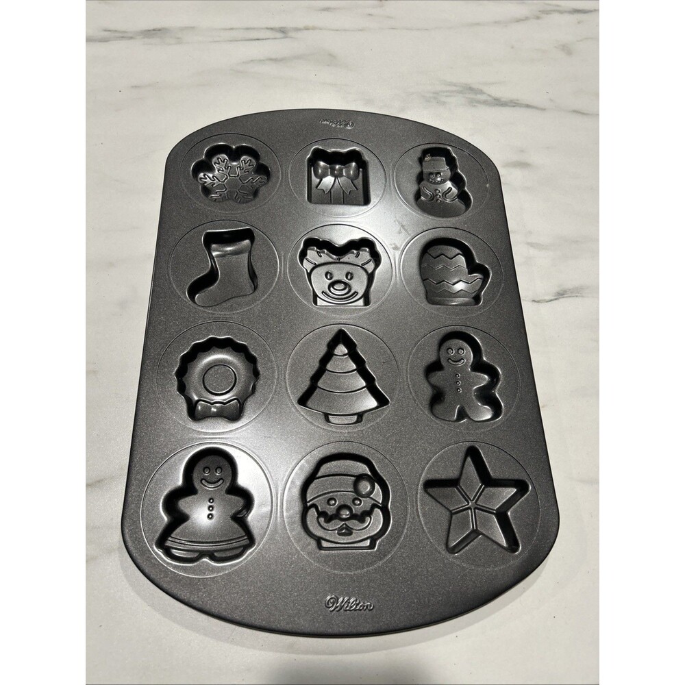Wilton Cookie Pan Mold Christmas 12 Design Tree Santa Gingerbread Stocking Star